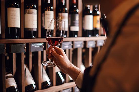 Sélection de vins prestigieux chez votre caviste